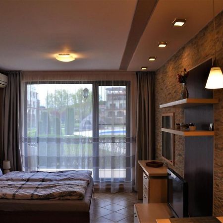 Private Studio In "Green Life Beach Resort Sozopol" Extérieur photo