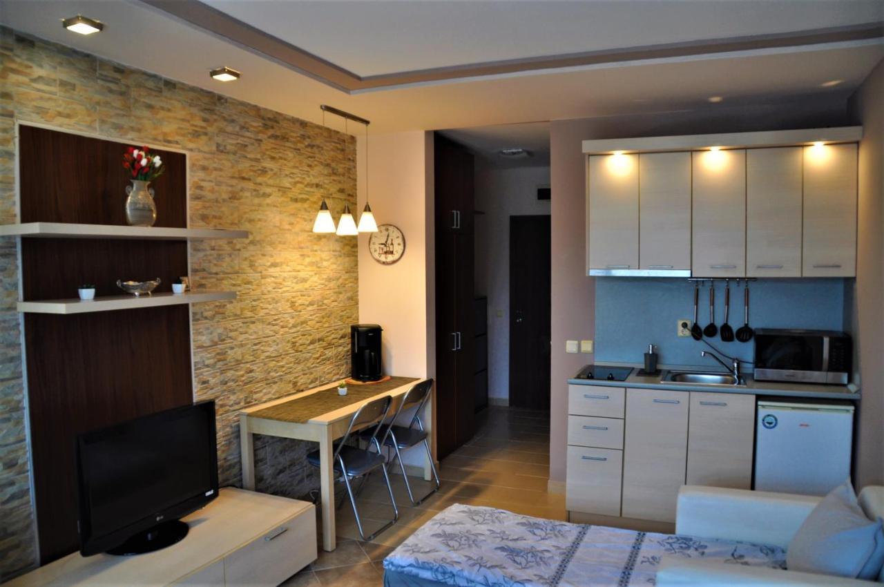 Private Studio In "Green Life Beach Resort Sozopol" Extérieur photo