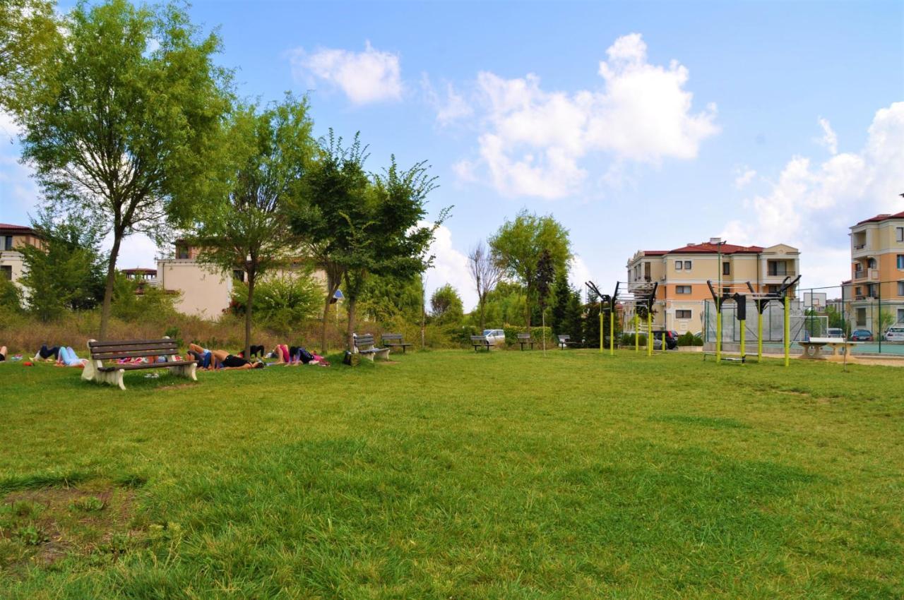 Private Studio In "Green Life Beach Resort Sozopol" Extérieur photo